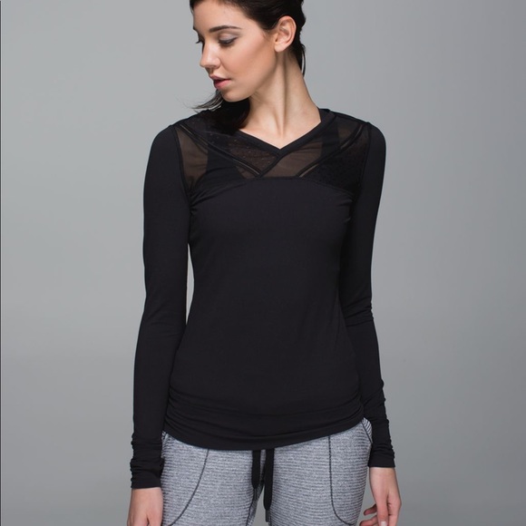 Lululemon just breathe long sleeve top